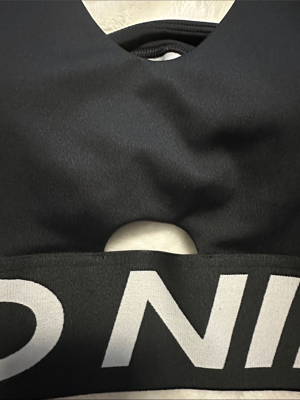 Nike Pro Dri-Fit Black Logo-Band Sports Bra - Picture 6 of 6